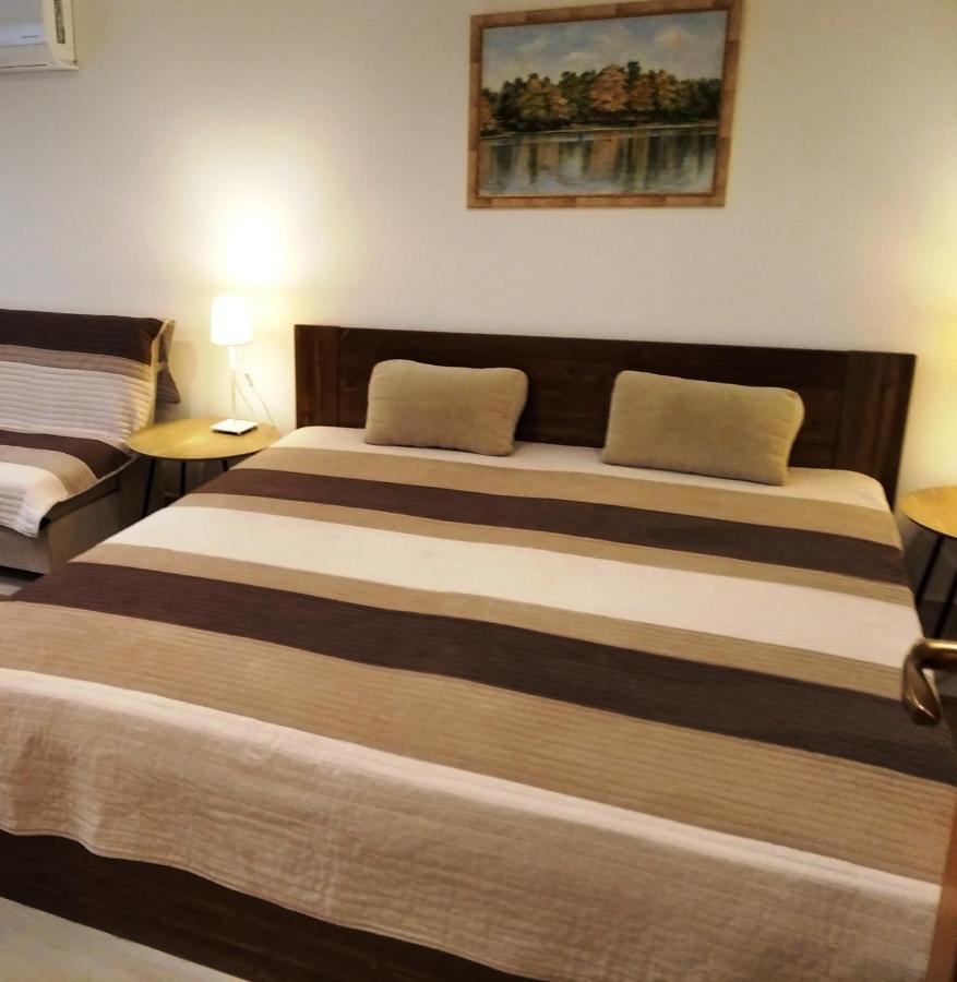 Golya Vendeghaz Apartment Tiszaug Bagian luar foto