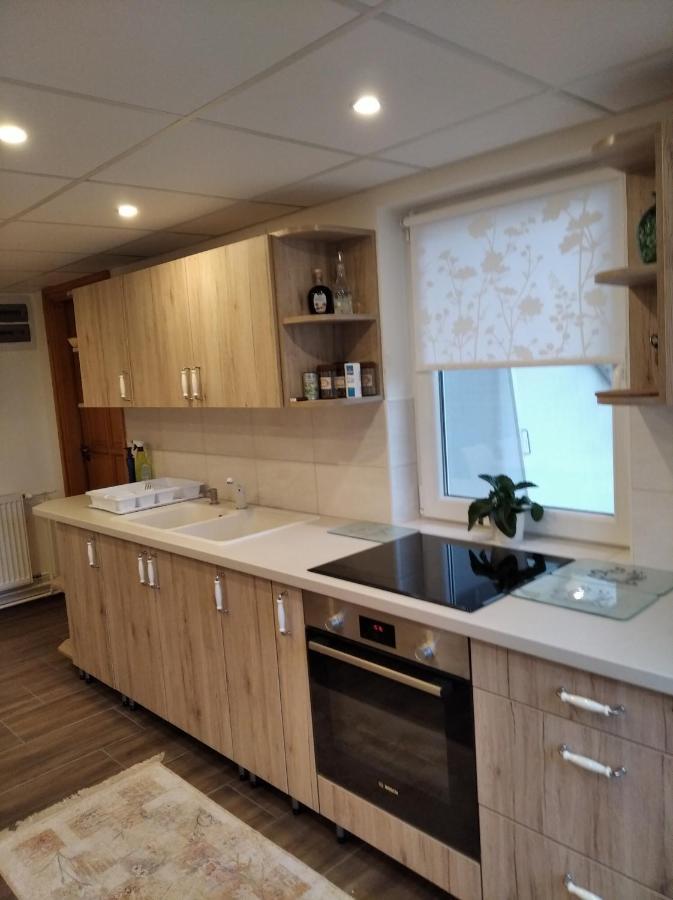 Golya Vendeghaz Apartment Tiszaug Bagian luar foto
